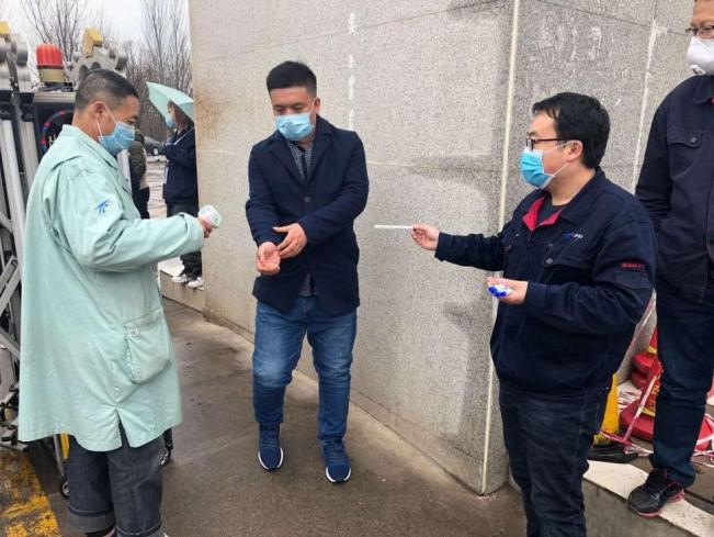 公司配合完成企業返寶解除隔離人員核酸采集工作